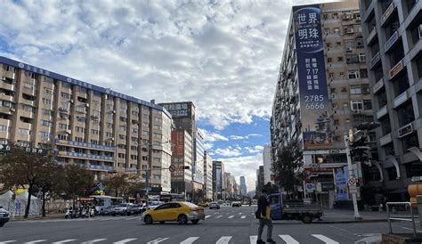 住辦混合|純住宅還是住商混合？網曝：交通方便、生活機能佳。